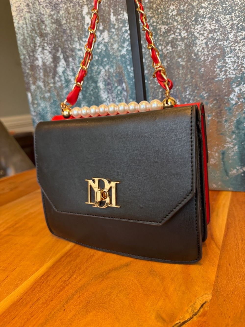Badgley Mischka Barbiecore Pearl Handle Faux Leather Crossbody Black/Red (NWOT) - Picture 11 of 16